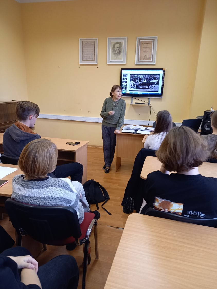 «Мир русской усадьбы. Об Ивановке и не только о ней»